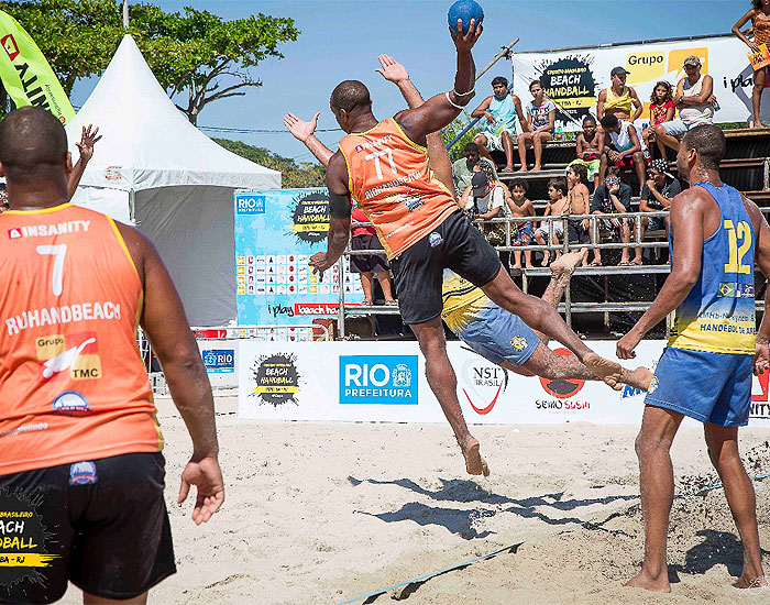 Grupo TMC patrocina seleção brasileira masculina de handebol de areia 
