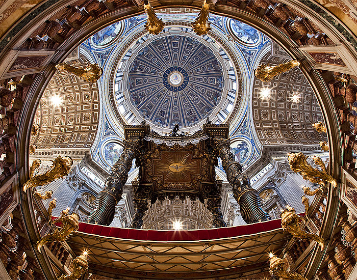 Maior igreja do mundo, Basílica de São Pedro recebe iluminação da Osram