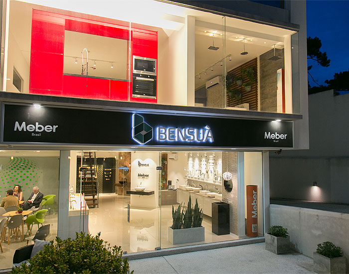 Meber oficializa parceria pioneira para negócios no Uruguai 