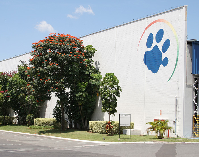 Grupo Tigre comemora aniversário com o lançamento da Tigre Metais