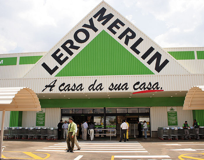 Leroy Merlin participa, pela primeira vez, do mutirão de limpeza #LimpaBrasil 