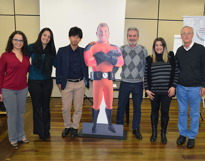 De olho no País, empresa japonesa visita a Reymaster Materiais Elétricos