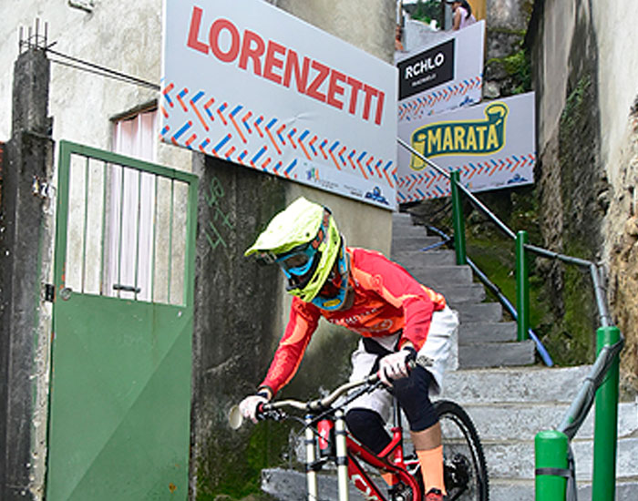 Lorenzetti patrocina Descida das Escadas de Santos no próximo final de semana