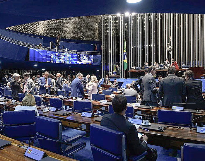 Senado aprova cadastro positivo, que segue para sanção presidencial