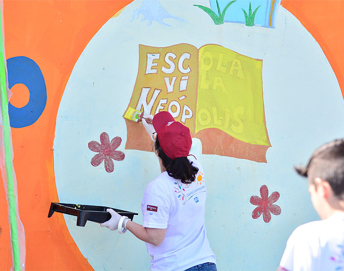 PPG completa projeto Colorful Communities na Escola Vila Neópolis