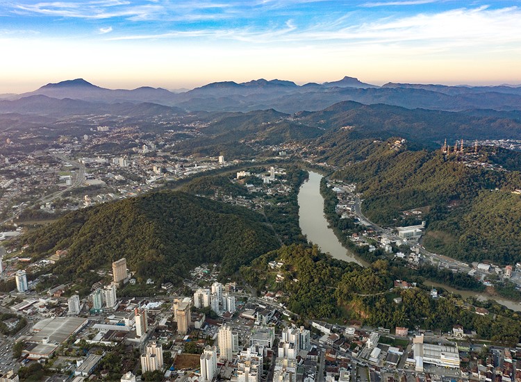 Blumenau tem novos horários para o comércio