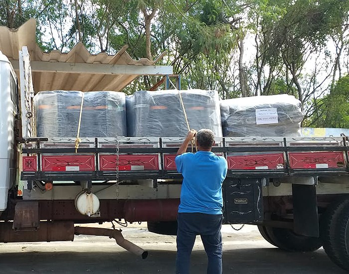 Viapol faz doação de manta impermeabilizante para APAE de Caçapava 