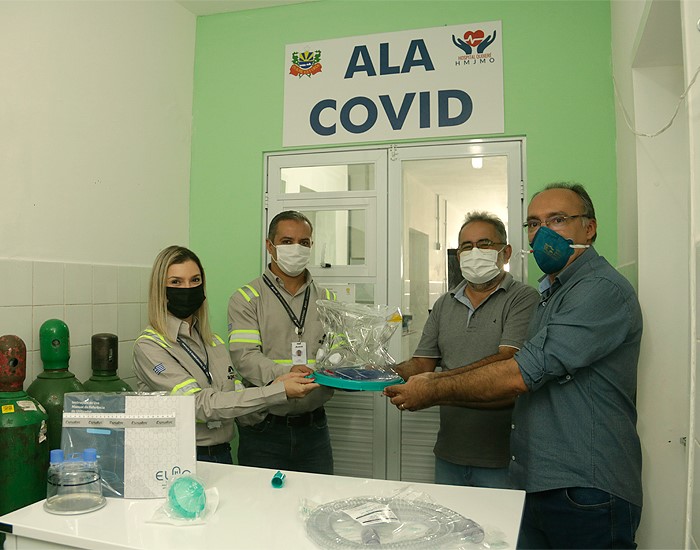 Cimento Apodi doa capacetes Elmo ao Hospital Municipal de Quixeré (CE)