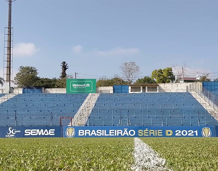 Tintas Killing faz doação de 360 litros de tintas ao Clube Esportivo Aimoré