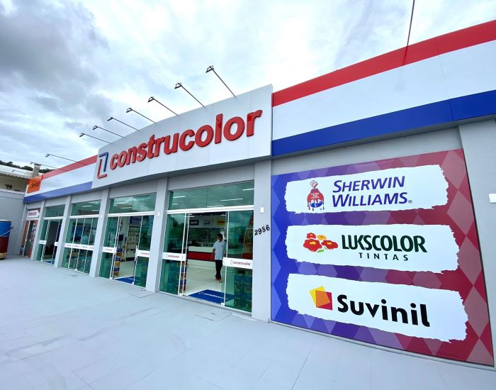 Com conceito “store in store”, Construcolor inaugura 20ª unidade em Santa Catarina