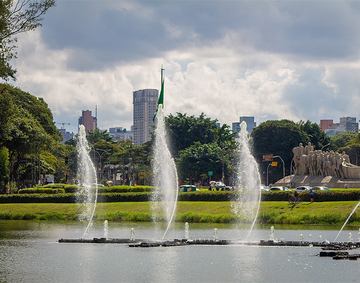 Mostra 3M de Arte leva artistas com obras inéditas ao Parque Ibirapuera