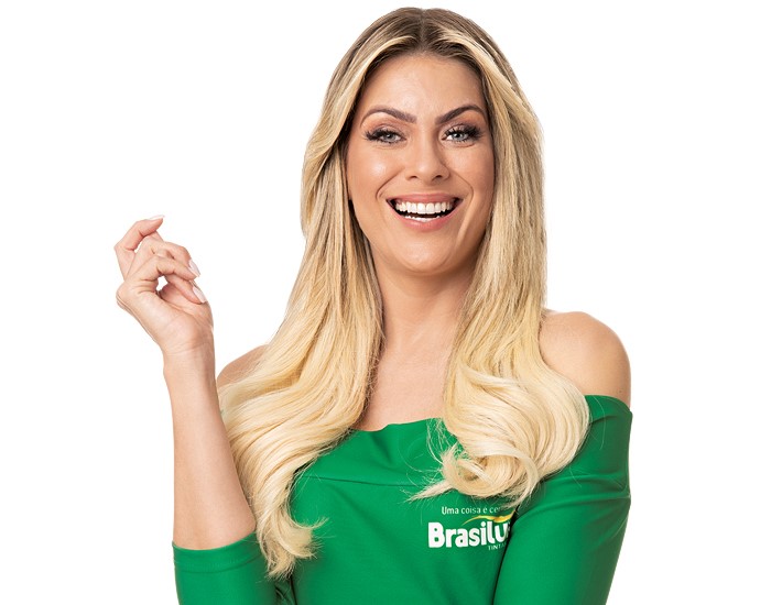 Brasilux prepara ação especial com Renata Fan para o Dia do Pintor