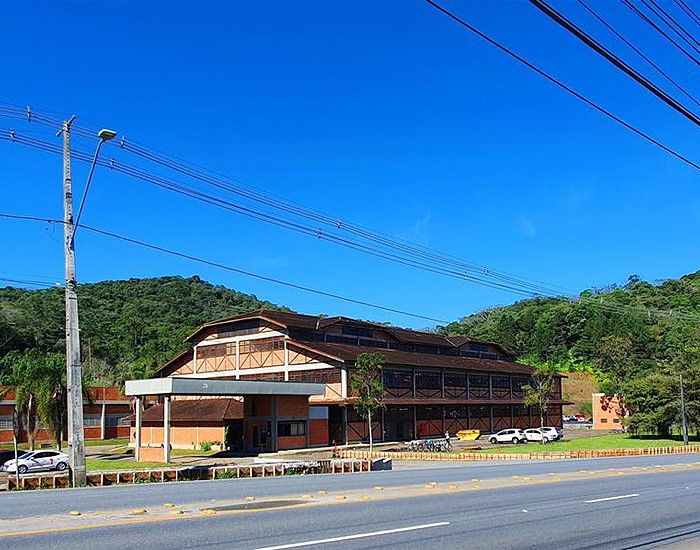 Reymaster amplia Centro de Distribuição em Joinville e quadro de colaboradores