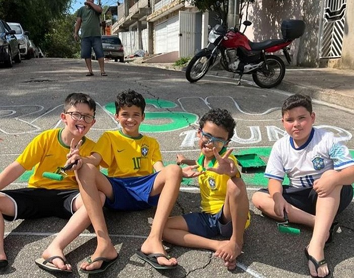 Ação Copa do Mundo, da Rede Carola Tintas, colore as ruas do interior paulista