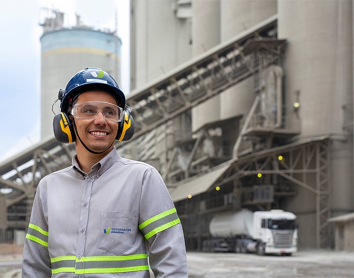 Votorantim Cimentos revisa suas metas de emissões globais de CO2