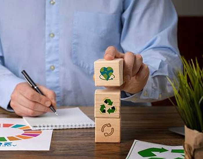 Sika firma parceria com eureciclo para compensação ambiental das embalagens