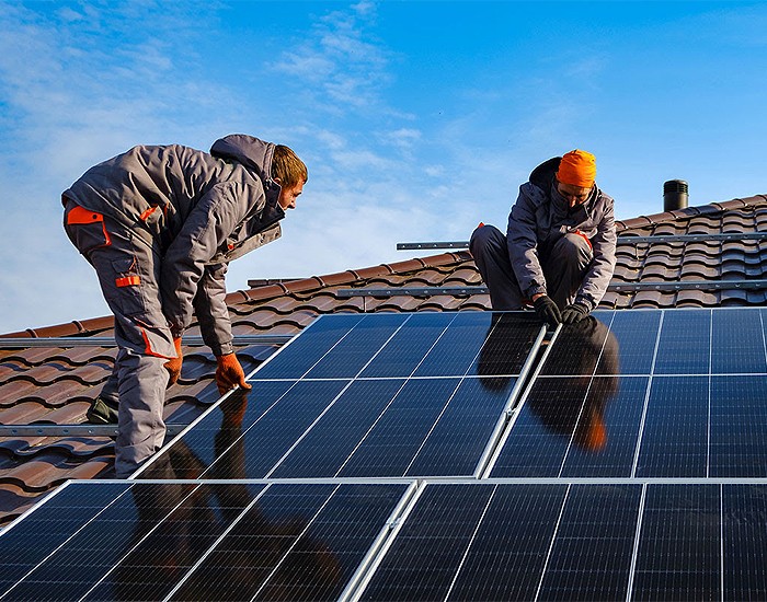 Brasil chega a 2 milhões de residências com energia solar nos telhados