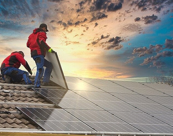 Energia solar nos telhados e pequenos terrenos atinge 29 gigawatts no Brasil