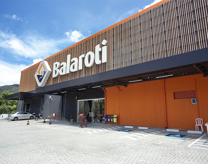 Balaroti reinaugura lojas em Santa Catarina com foco na experiência do cliente