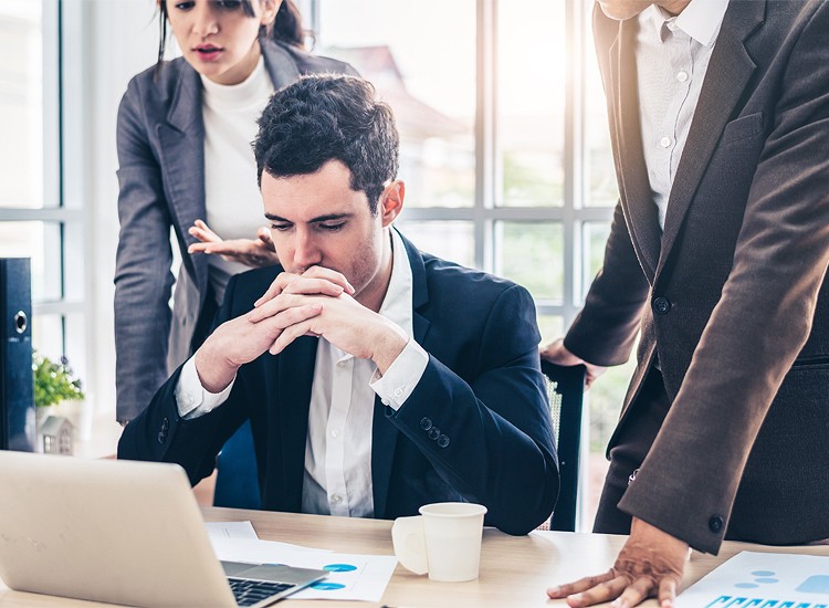 Confiança empresarial em leve queda