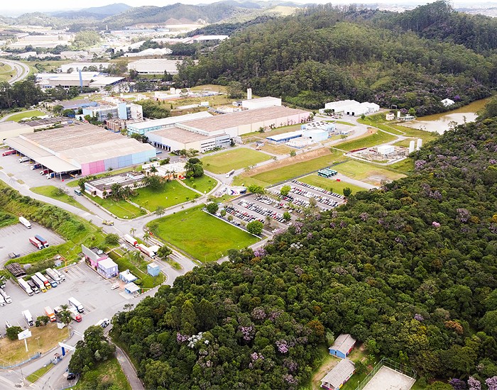 AkzoNobel reaproveita lodo industrial na fabricação da tinta Coral Pinta Piso