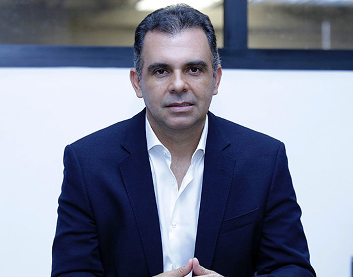 Leonardo Miguel Severini é o novo presidente da Unecs para os anos de 2025 a 2027 