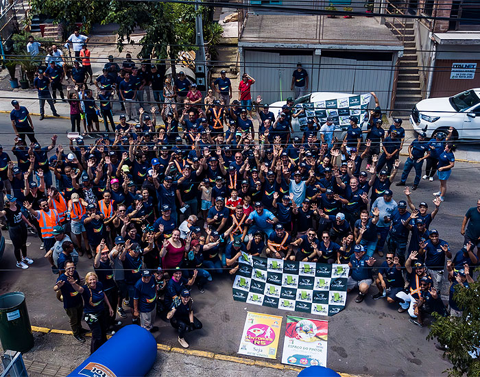 Condor participa de ação social e contribui para a pintura de 60 casas    