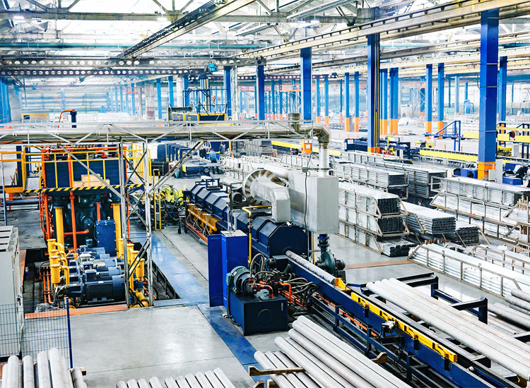 Produção industrial cai   