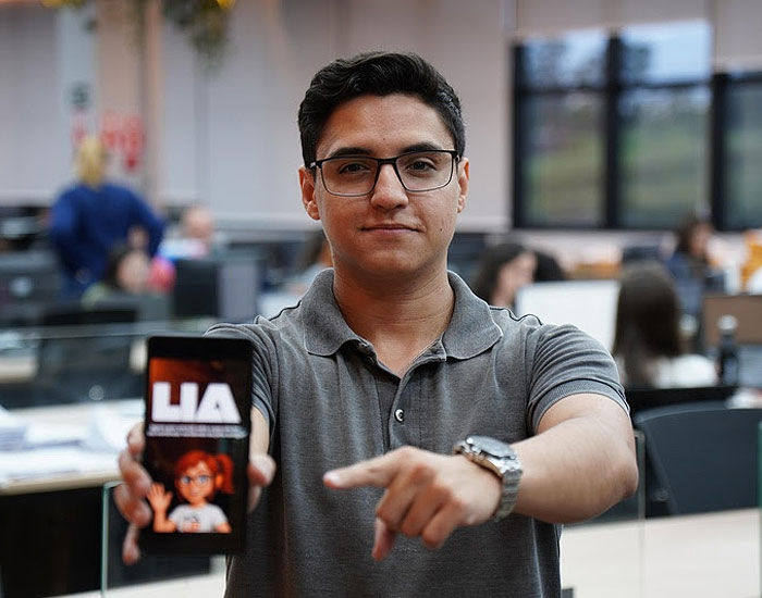 Startup Constr Up apresenta a LIA, a primeira IA para o varejo da construção