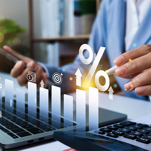 Famílias e empresas pagaram mais de R$ 1 trilhão em juros em 2024 