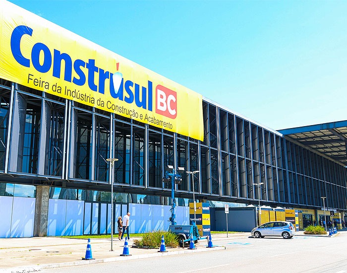 Vitrine de tendências, Construsul BC reúne setor da construção em SC