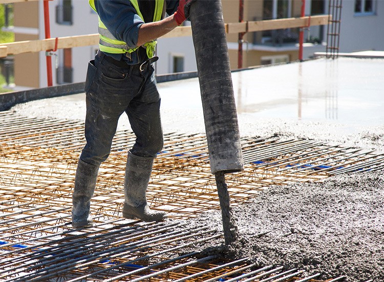 Custos sobem em outubro