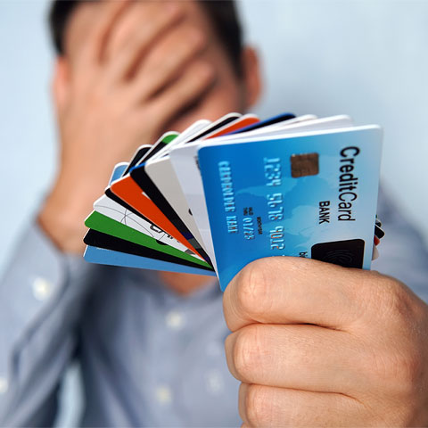 Pesquisa da CNDL e do SPC Brasil revela retração na busca por crédito em outubro 