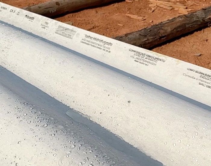  Brasilit obtém patente para telhas hidrofugadas e reforça compromisso com a inovação