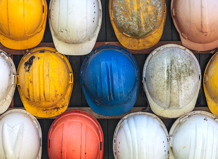 Construção fechou vagas em novembro 