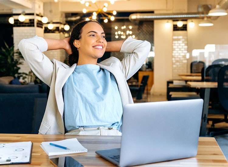 Brasileiros satisfeitos com o trabalho