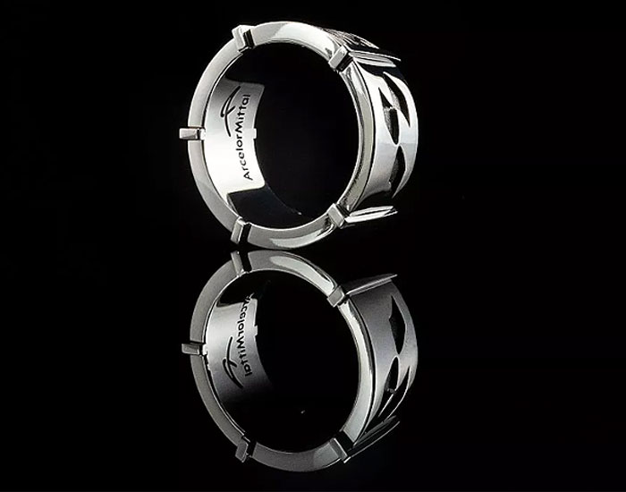 ArcelorMittal entrega Anel do Campeão da Stock Car ao vencedor da temporada 2025 