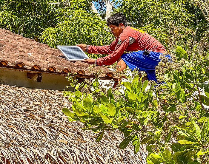 Ação da Schneider Electric doa equipamentos solares para comunidade do PA